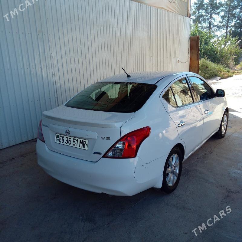 Nissan Versa 2011 - 91 000 TMT - Мары - img 5