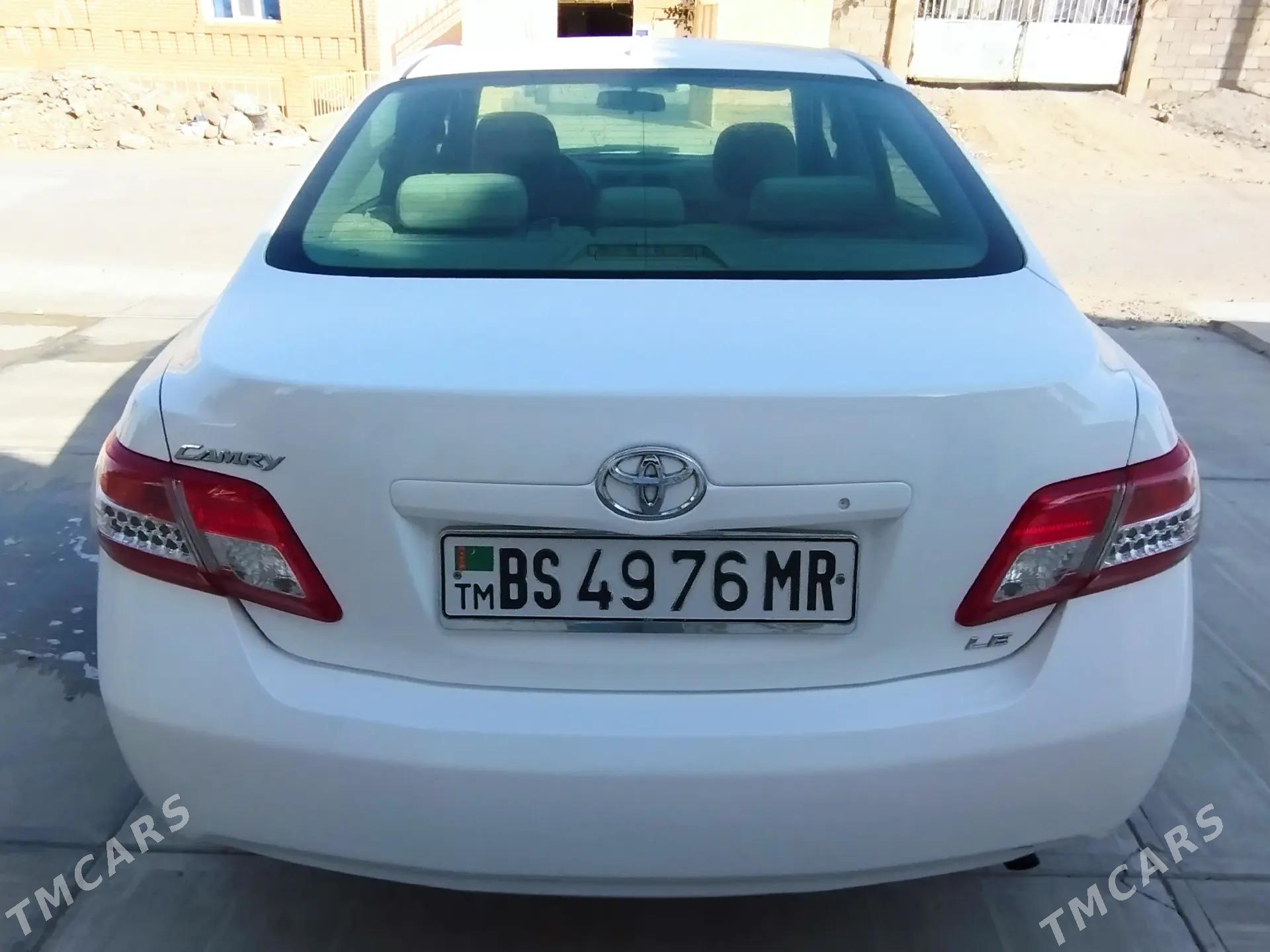 Toyota Camry 2011 - 190 000 TMT - Aşgabat - img 1