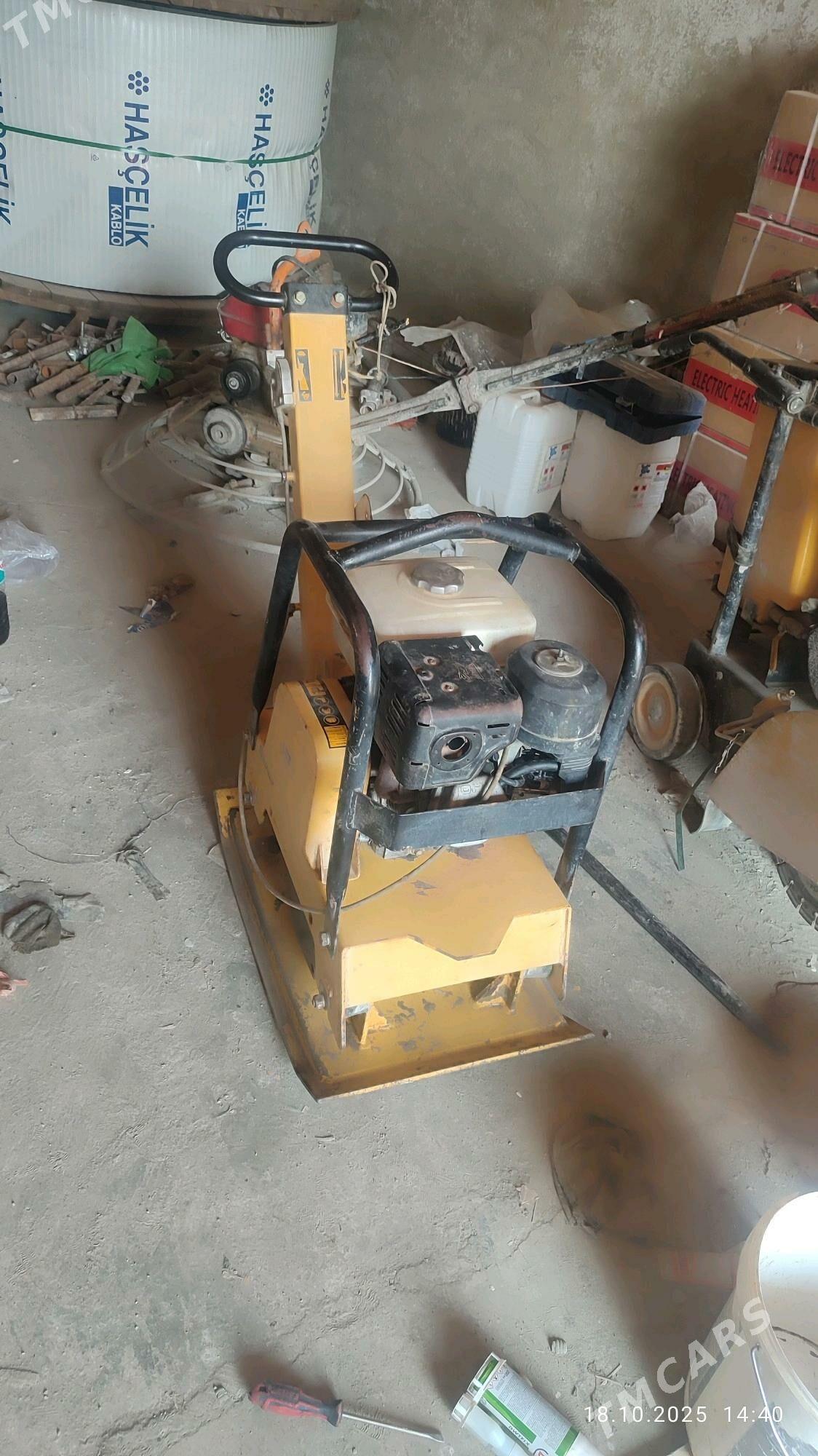 Katok Kompaktor Каток - Анев - img 1