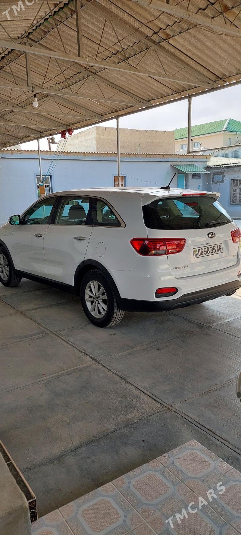 Kia Sorento 2020 - 270 000 TMT - Бузмеин - img 5