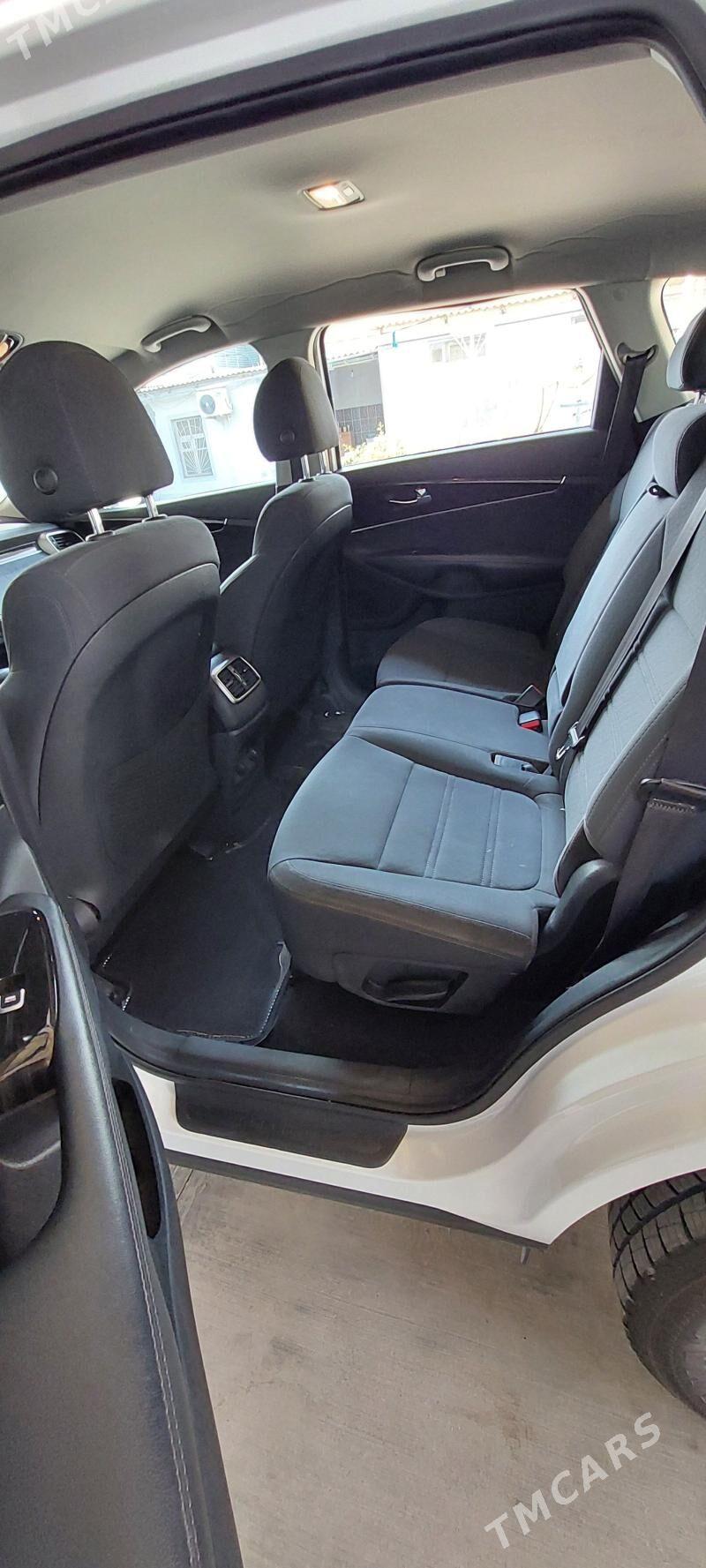 Kia Sorento 2020 - 270 000 TMT - Бузмеин - img 7