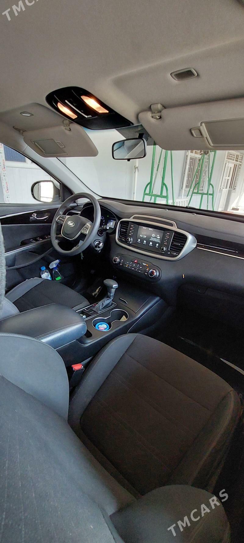 Kia Sorento 2020 - 270 000 TMT - Бузмеин - img 6