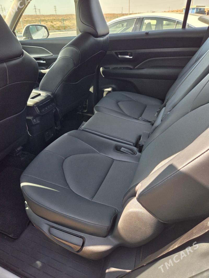 Toyota Highlander 2024 - 806 000 TMT - Ашхабад - img 3