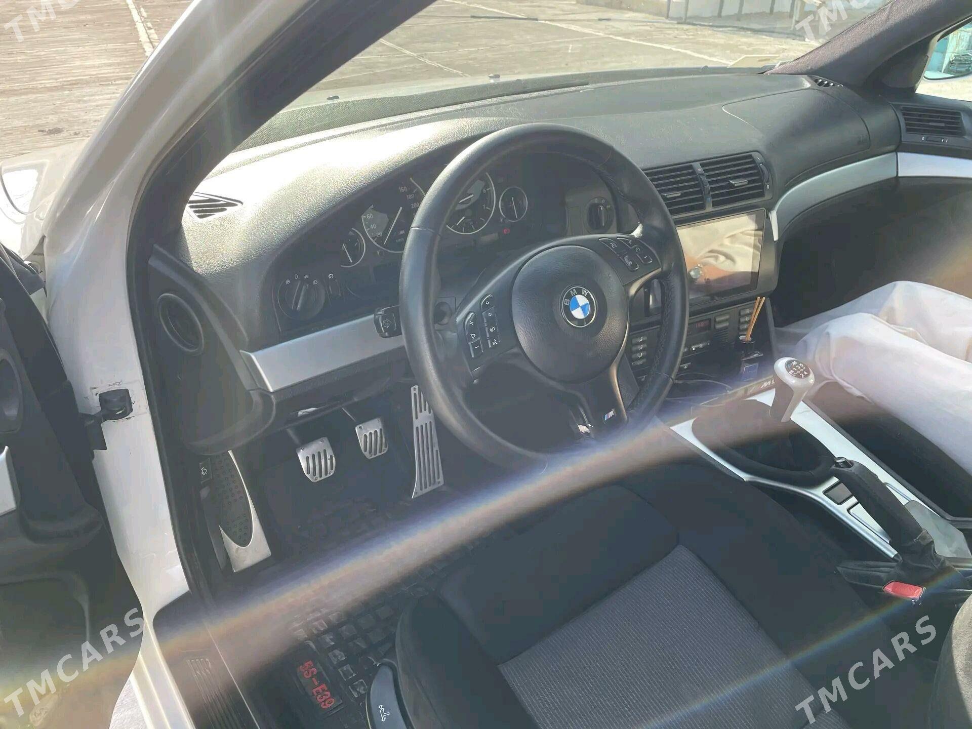 BMW E39 2002 - 140 000 TMT - Туркменбаши - img 3