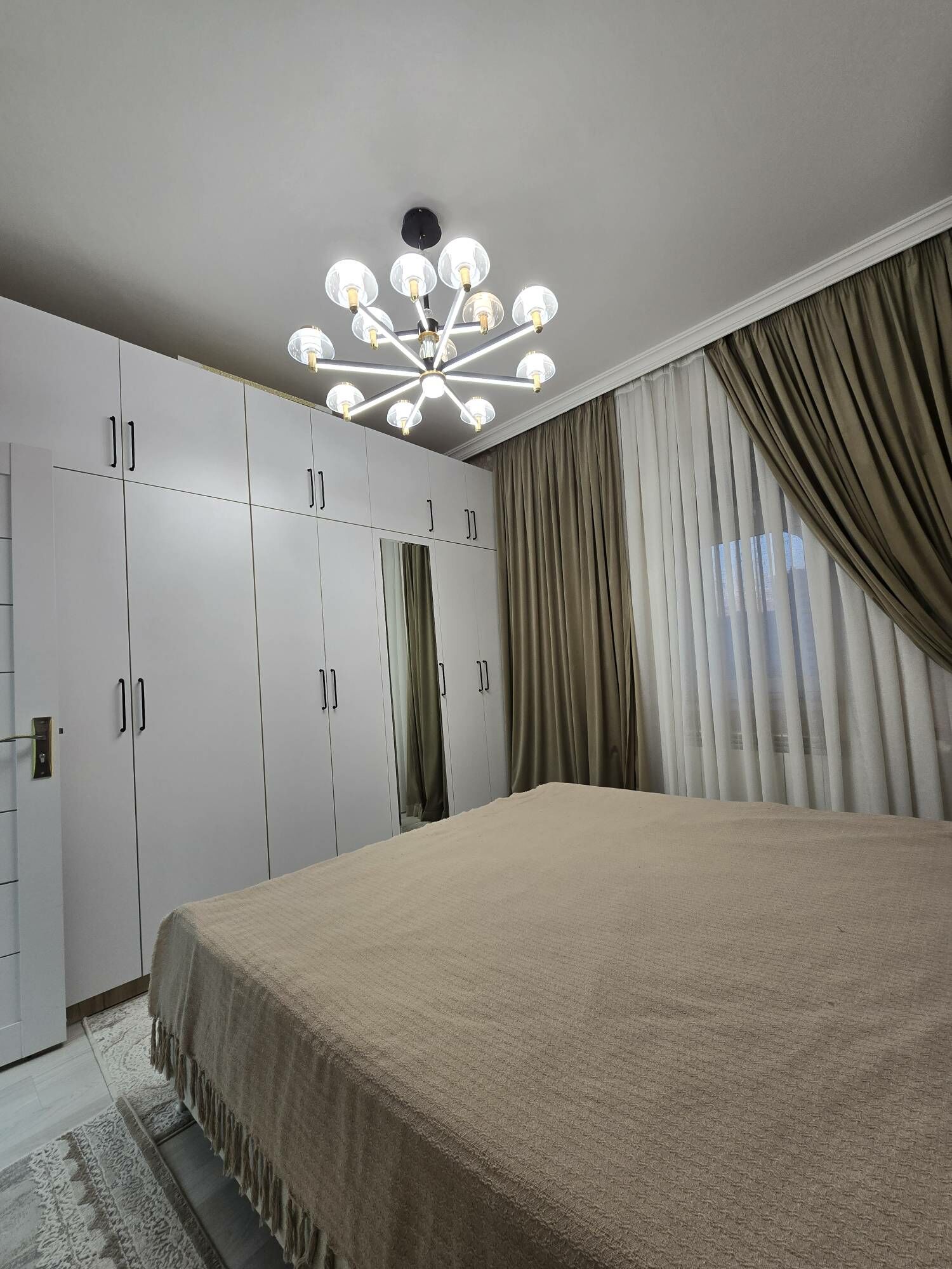 ARZANMIR 3 3 KOM 9/5ET - Мир 3 - img 4