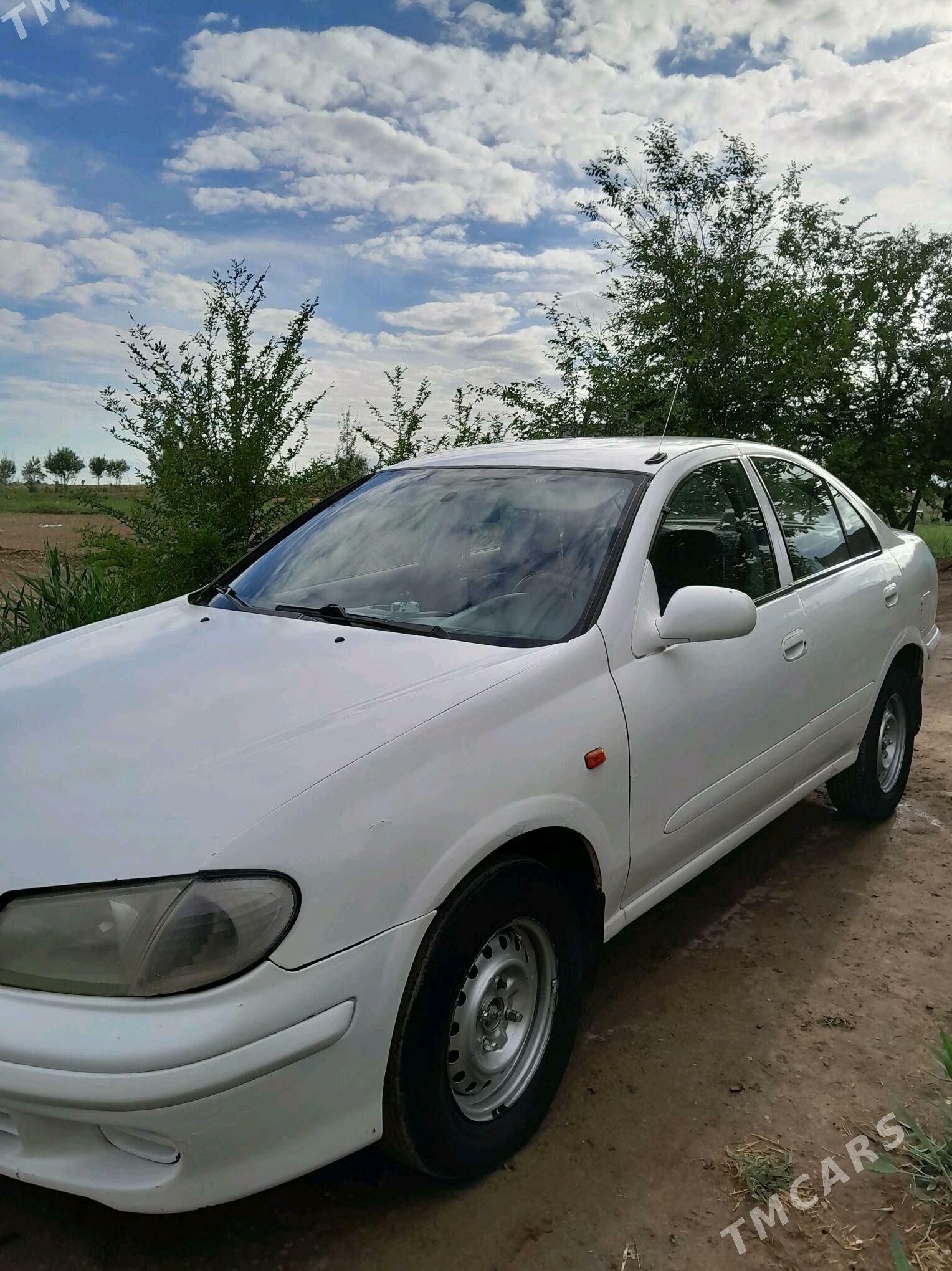 Nissan Sunny 2002 - 70 000 TMT - Ruhubelent etraby - img 1