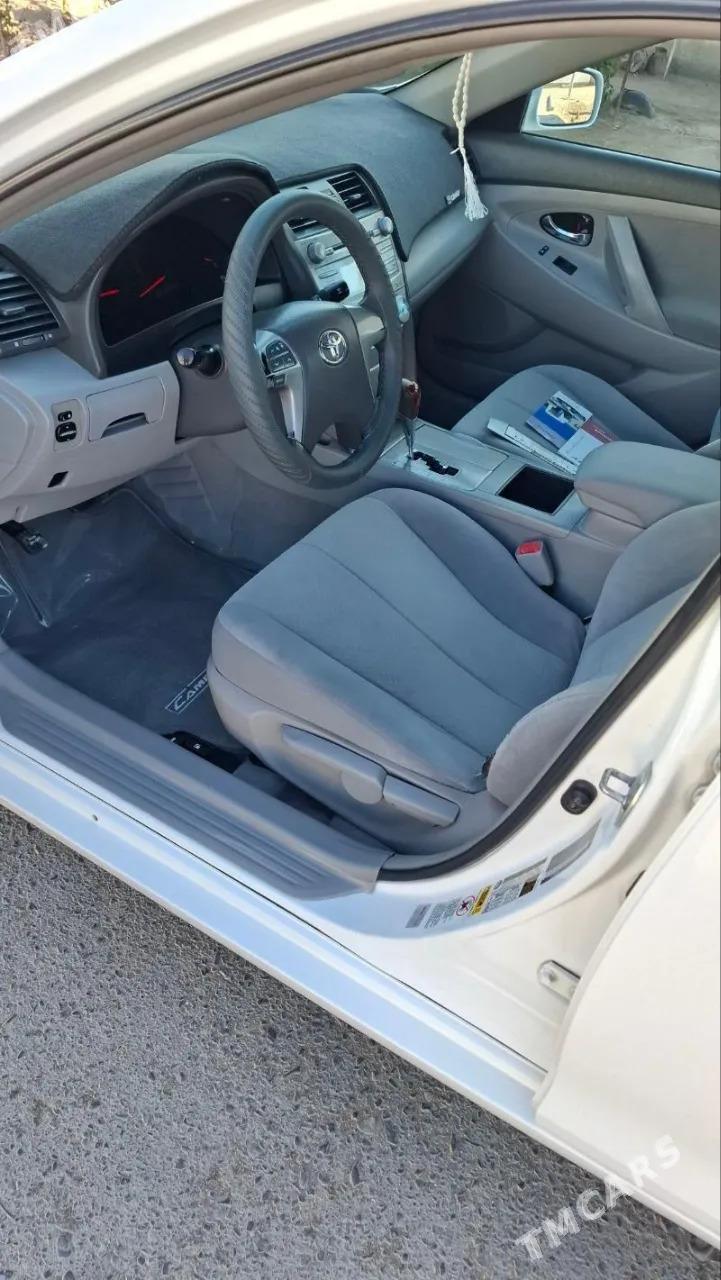 Toyota Camry 2009 - 190 000 TMT - Гурбансолтан Едже - img 9