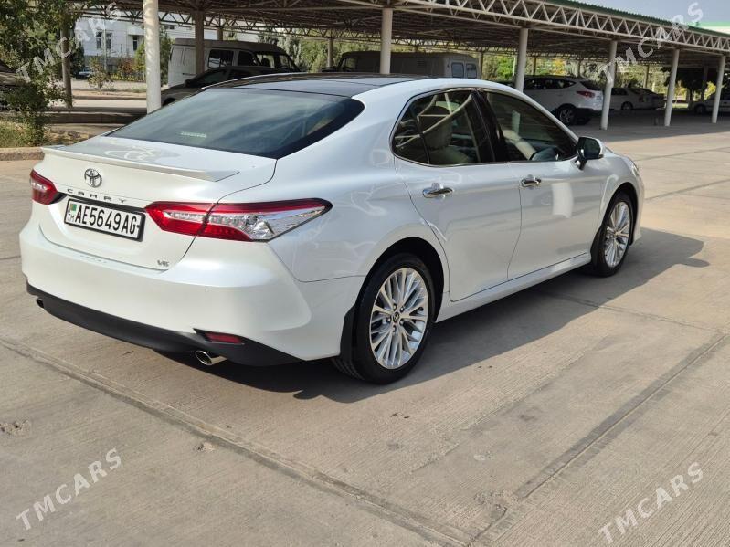 Toyota Camry 2019 - 555 000 TMT - Ашхабад - img 1