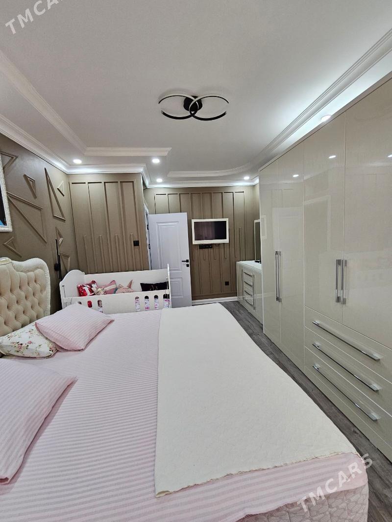 Mir 7/3 4 komnat - Parahat 7 - img 4