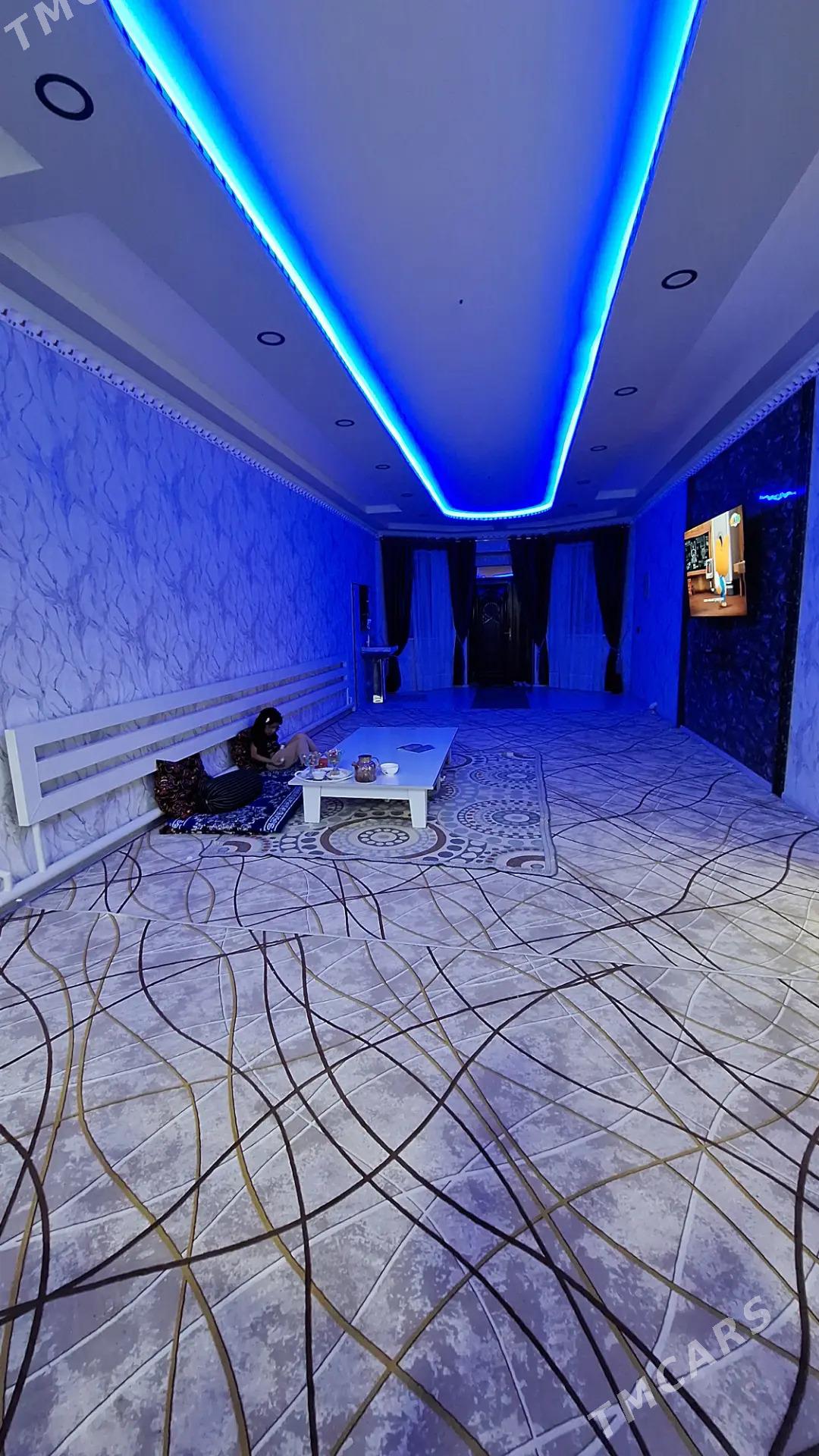 satlyk şehrin içi bazarjaya - Köneürgenç - img 1