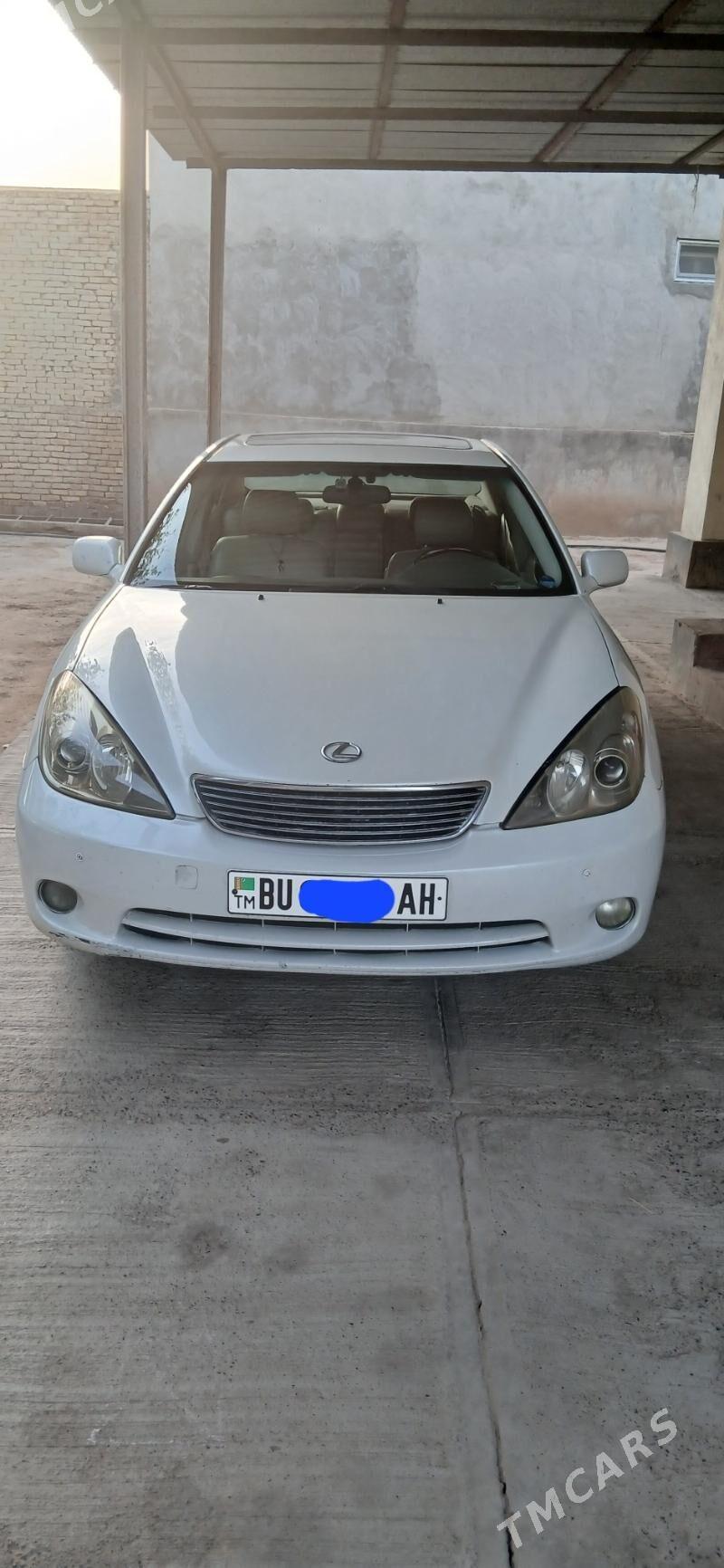 Lexus ES 330 2004 - 170 000 TMT - Кака - img 1