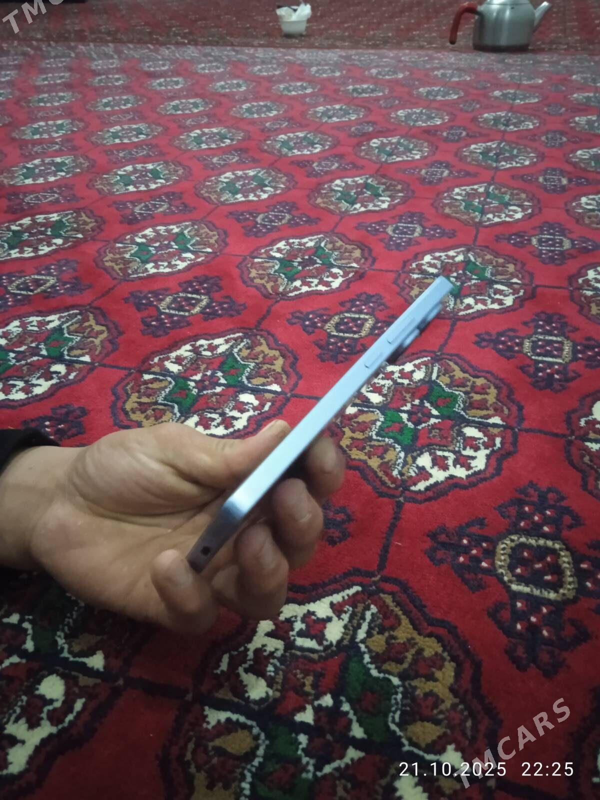 Redmi not 13 - Sakar - img 1