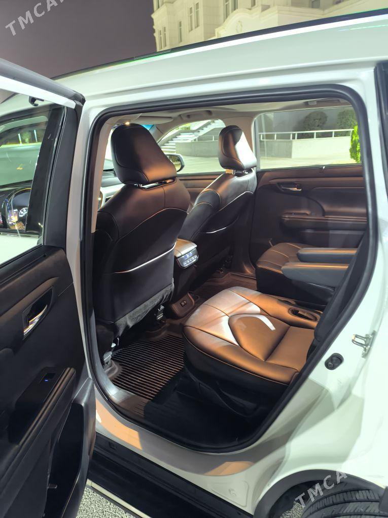 Toyota Highlander 2021 - 650 000 TMT - Aşgabat - img 7
