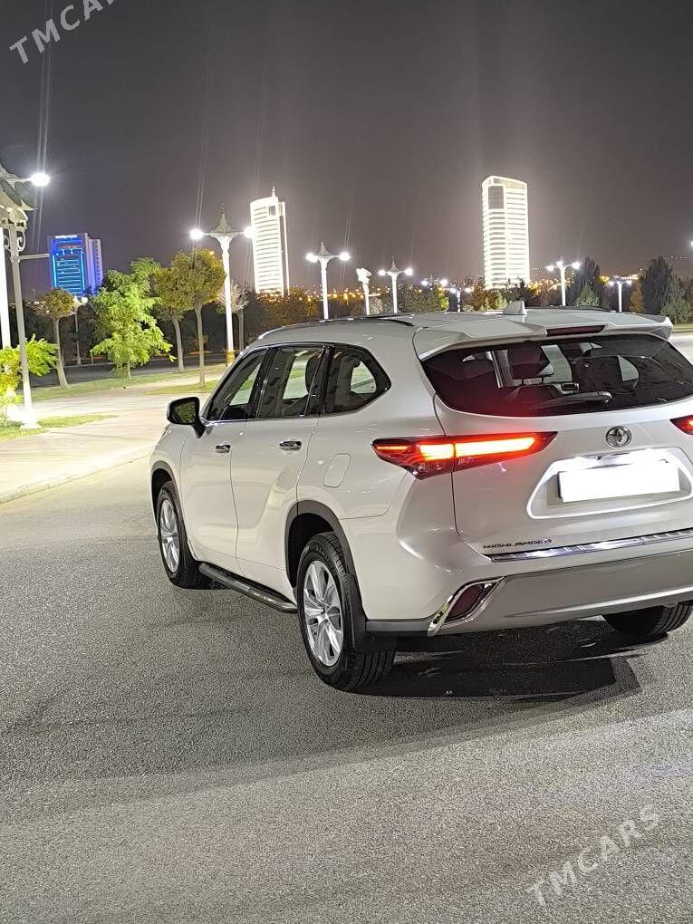 Toyota Highlander 2021 - 650 000 TMT - Aşgabat - img 4