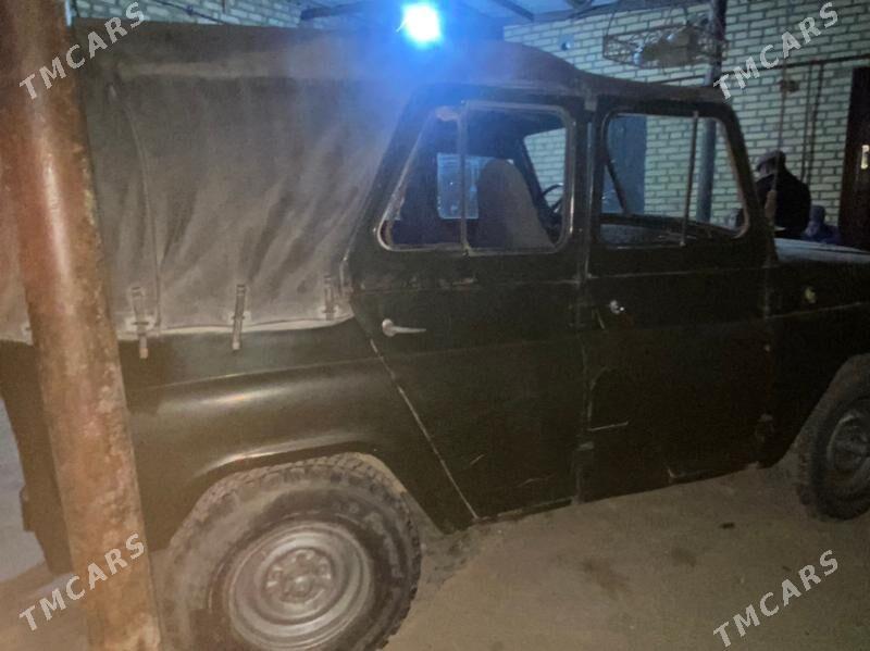 UAZ 469 1985 - 15 000 TMT - Байрамали - img 3