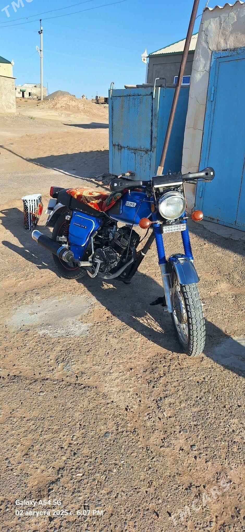 Fekon FK200-14G 2005 - 10 000 TMT - Ak bugdaý etraby - img 1