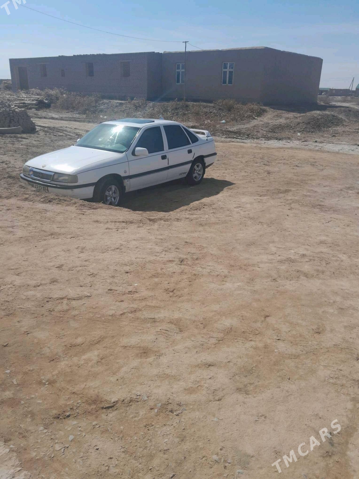 Opel Vectra 1991 - 36 000 TMT - Акдепе - img 3