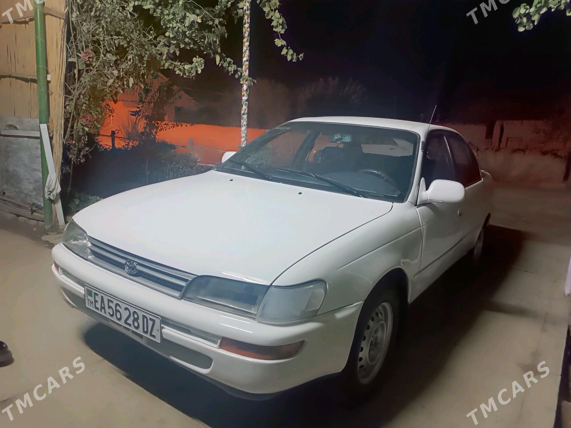 Toyota Corolla 1994 - 70 000 TMT - Кёнеургенч - img 5