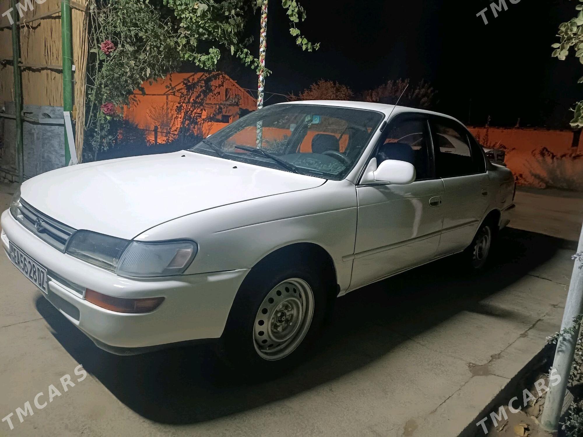 Toyota Corolla 1994 - 70 000 TMT - Кёнеургенч - img 4