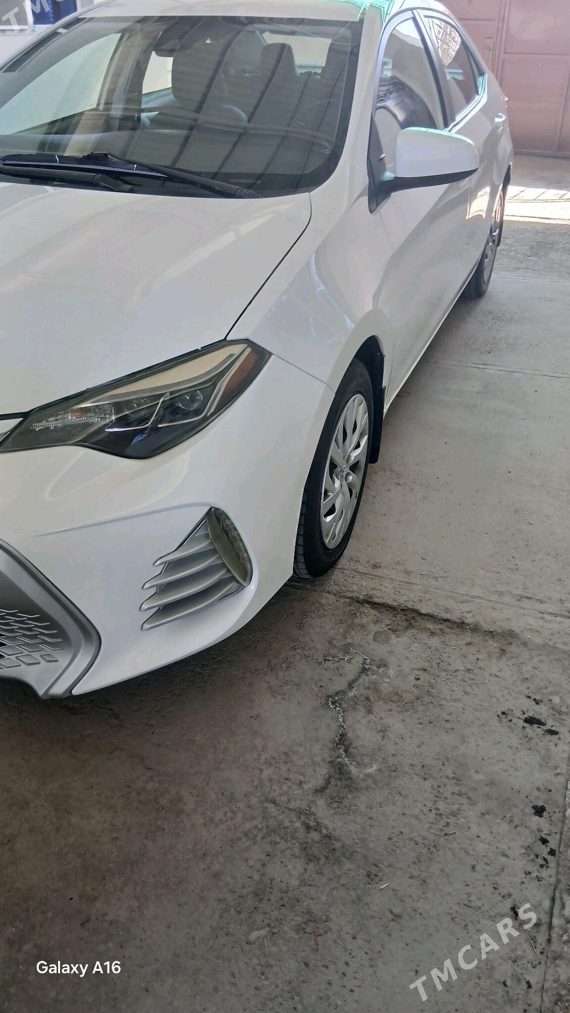 Toyota Corolla 2018 - 185 000 TMT - Дашогуз - img 2