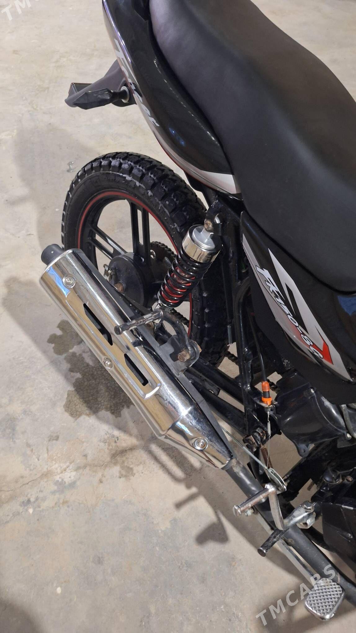 Fekon FK200-14G 2025 - 16 000 TMT - Дарганата - img 1