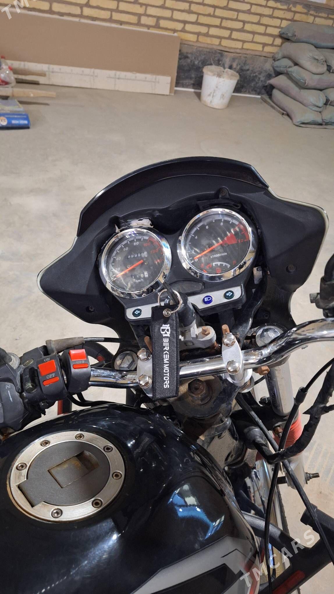 Fekon FK200-14G 2025 - 16 000 TMT - Дарганата - img 5