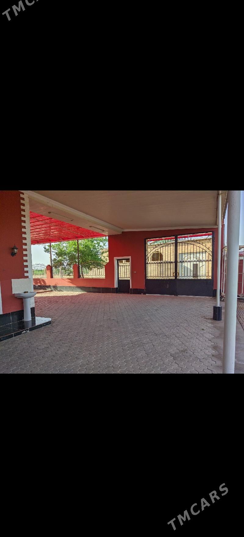 Коттедж - Сакар - img 4