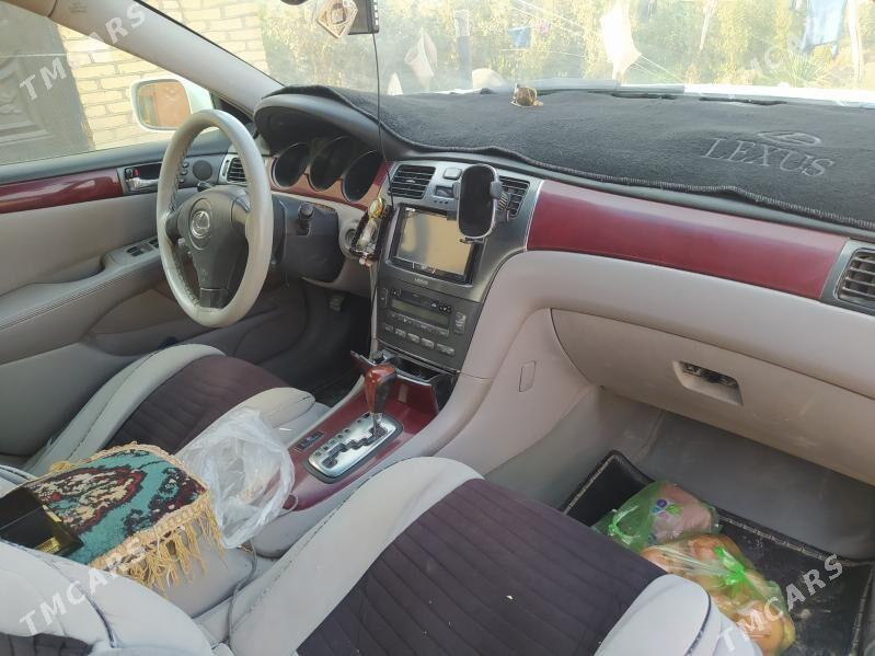 Lexus ES 300 2003 - 170 000 TMT - Байрамали - img 2
