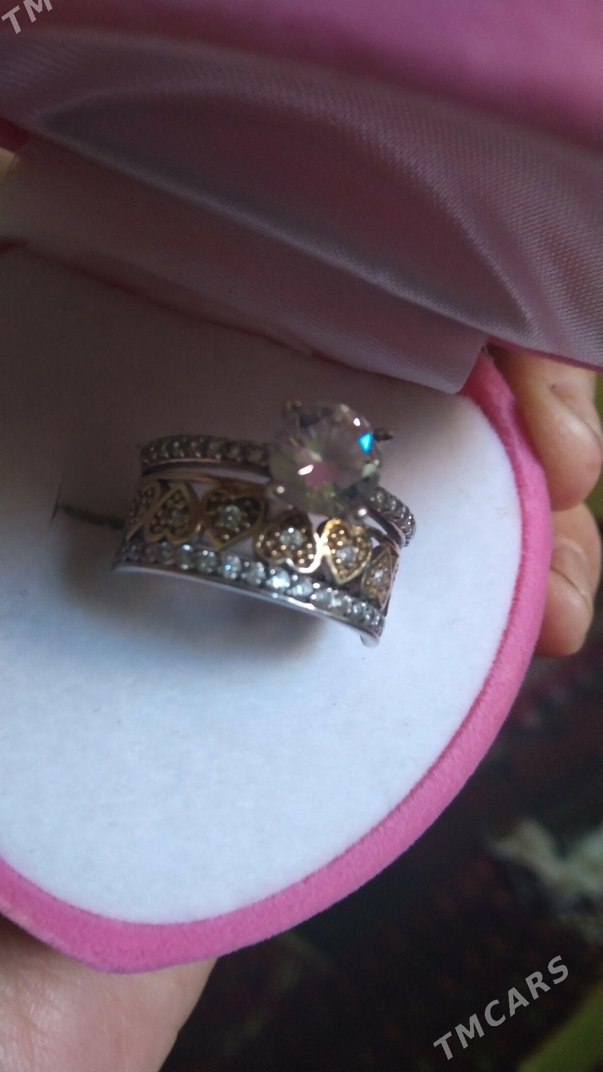 Kümüş  ýüzikler - Türkmenbaşy - img 2