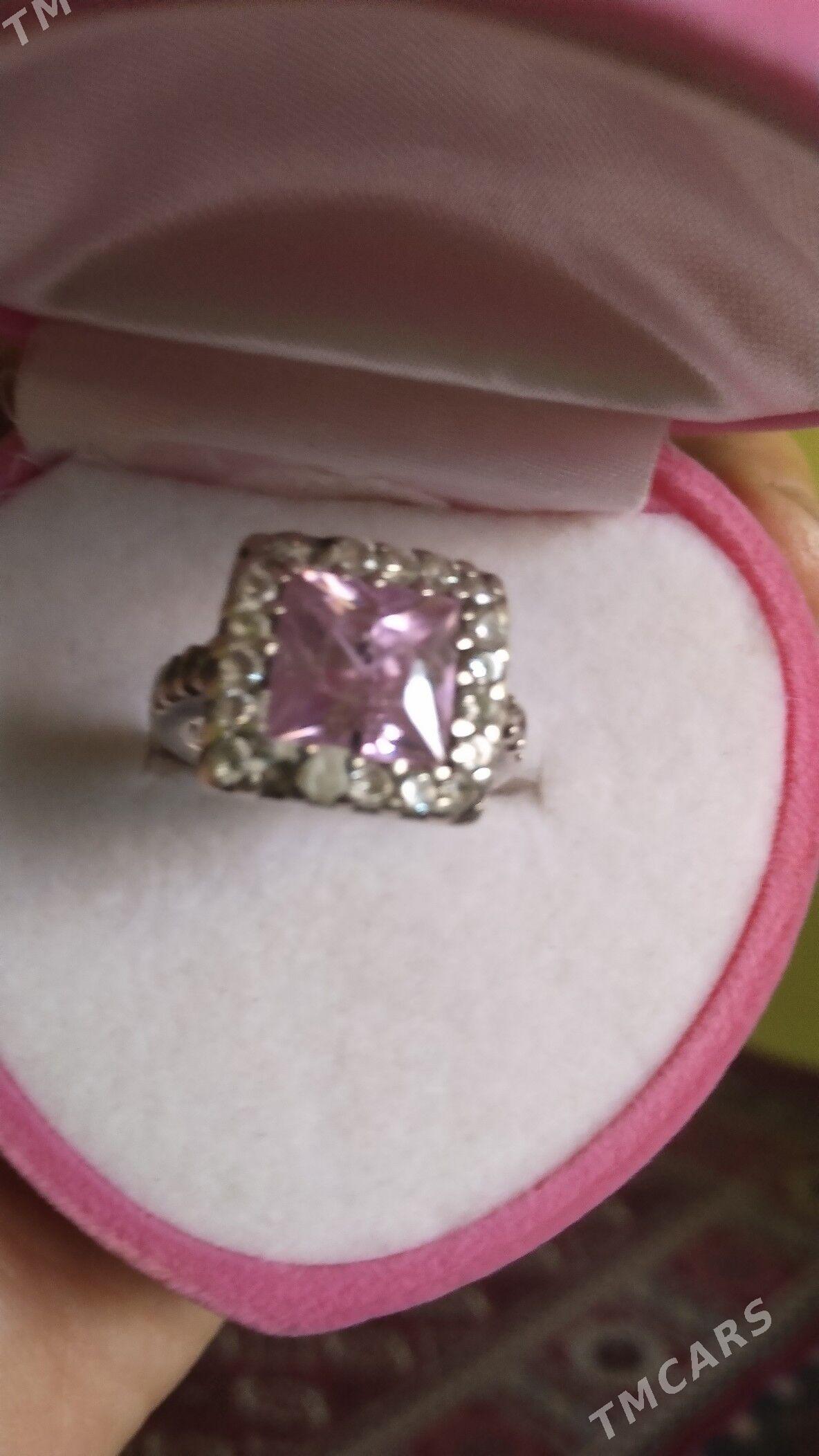 Kümüş  ýüzikler - Türkmenbaşy - img 1