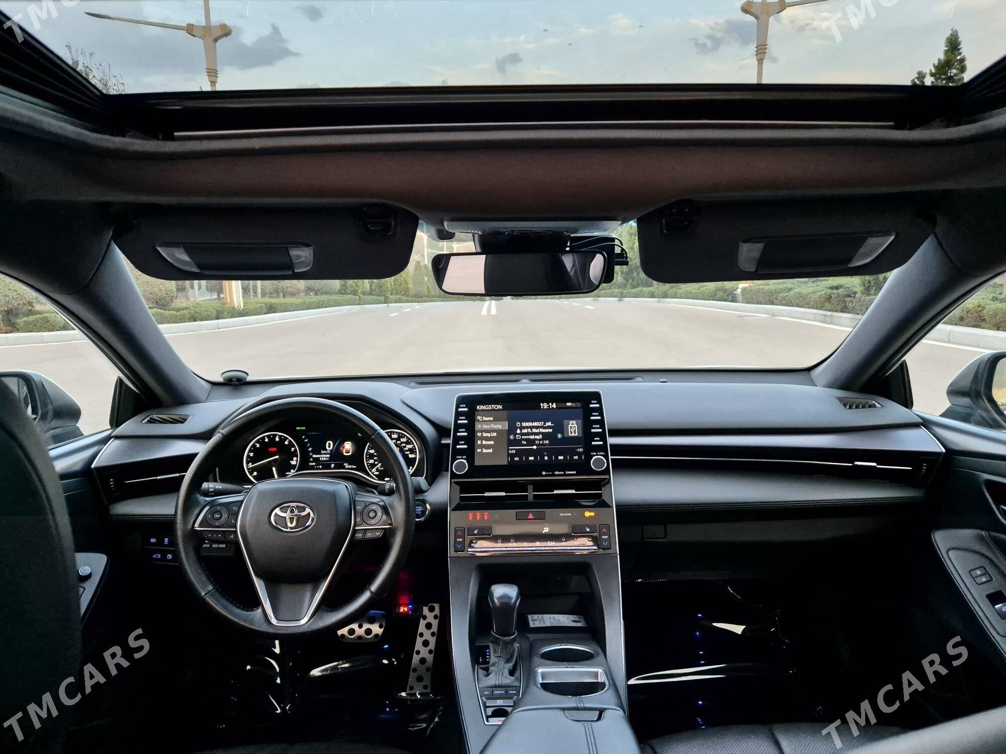 Toyota Avalon 2021 - 420 000 TMT - Бекреве - img 1