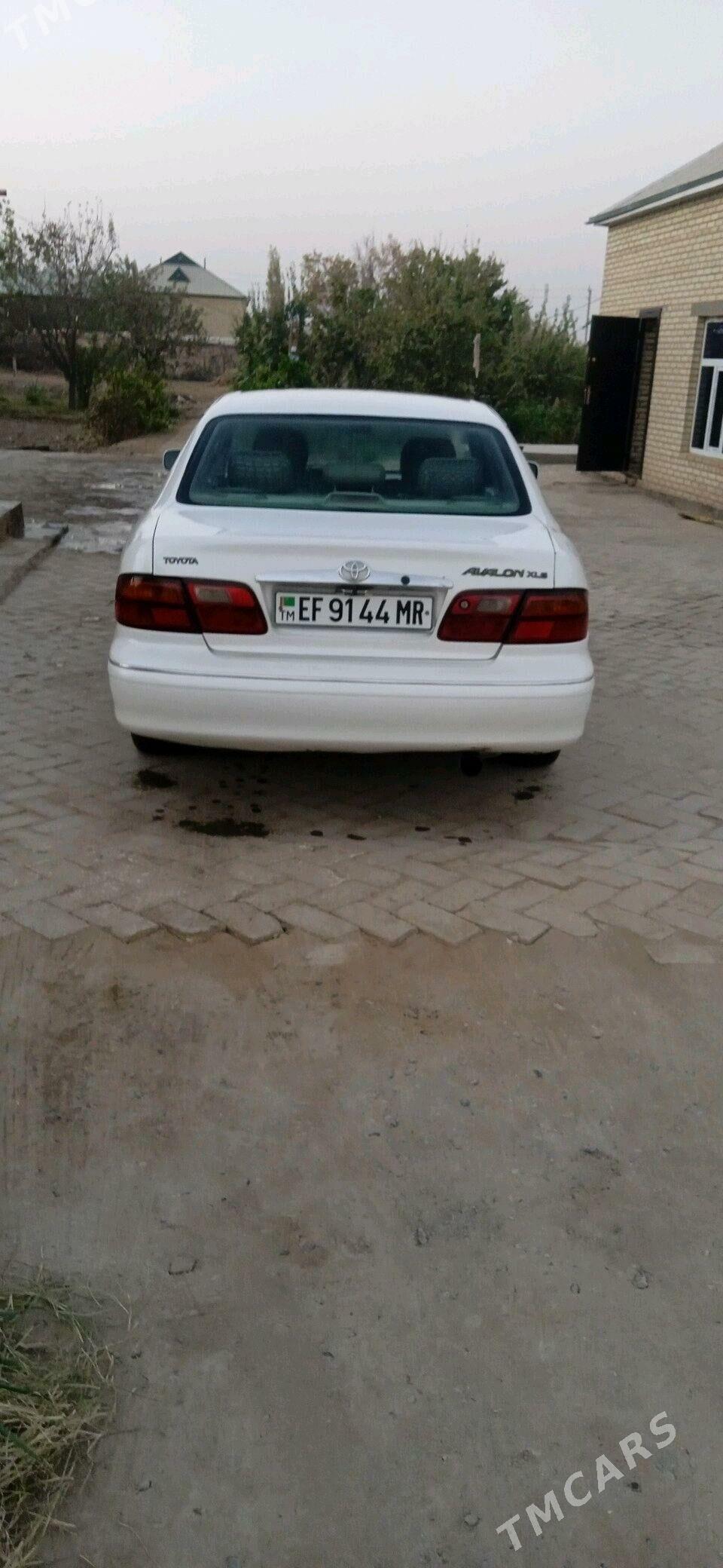 Toyota Avalon 1998 - 140 000 TMT - Каракумский этрап - img 3