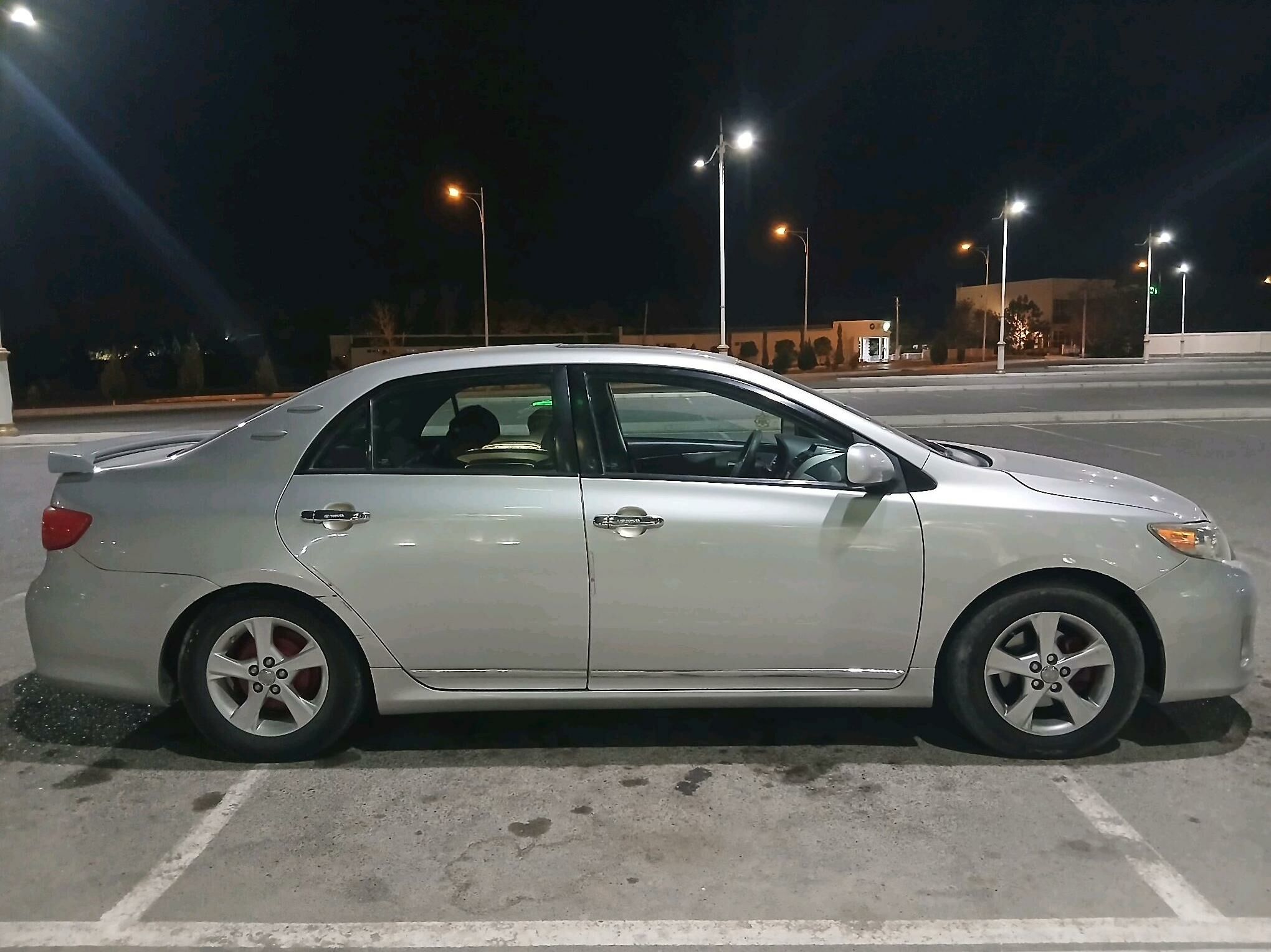 Toyota Corolla 2012 - 175 000 TMT - Дянев - img 2