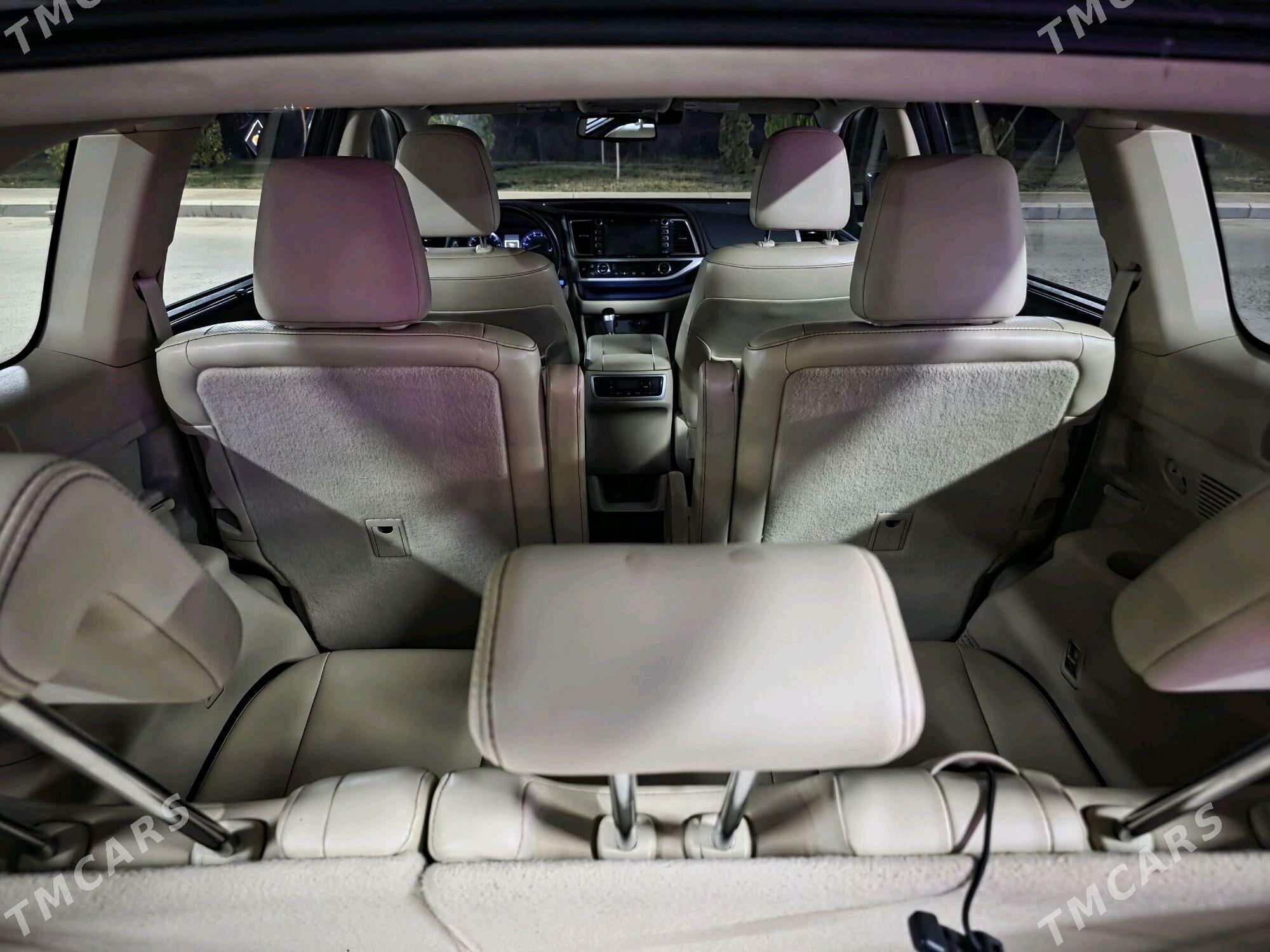 Toyota Highlander 2015 - 380 000 TMT - Türkmenabat - img 9
