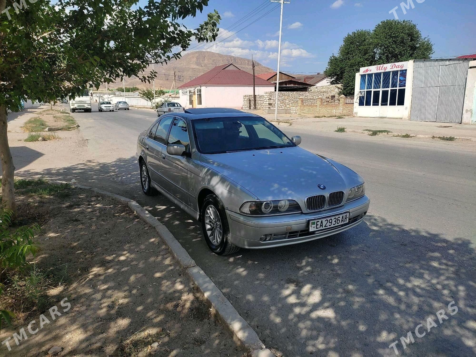BMW 528 1997 - 105 000 TMT - Balkanabat - img 8
