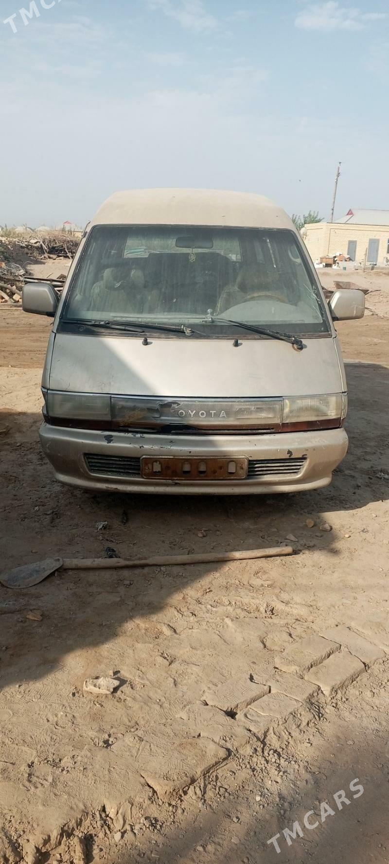 Toyota Hiace 1989 - 16 000 TMT - Векильбазар - img 1