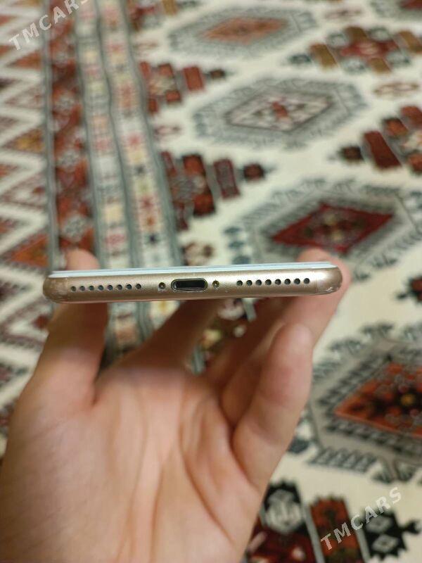 iphone 8 plus - Mary - img 5