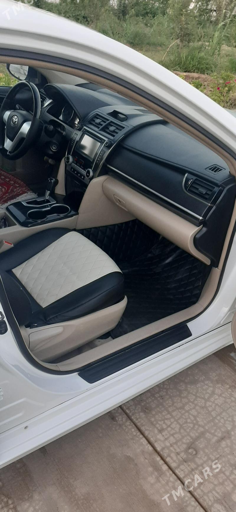 Toyota Camry 2011 - 200 000 TMT - Тязе заман - img 5
