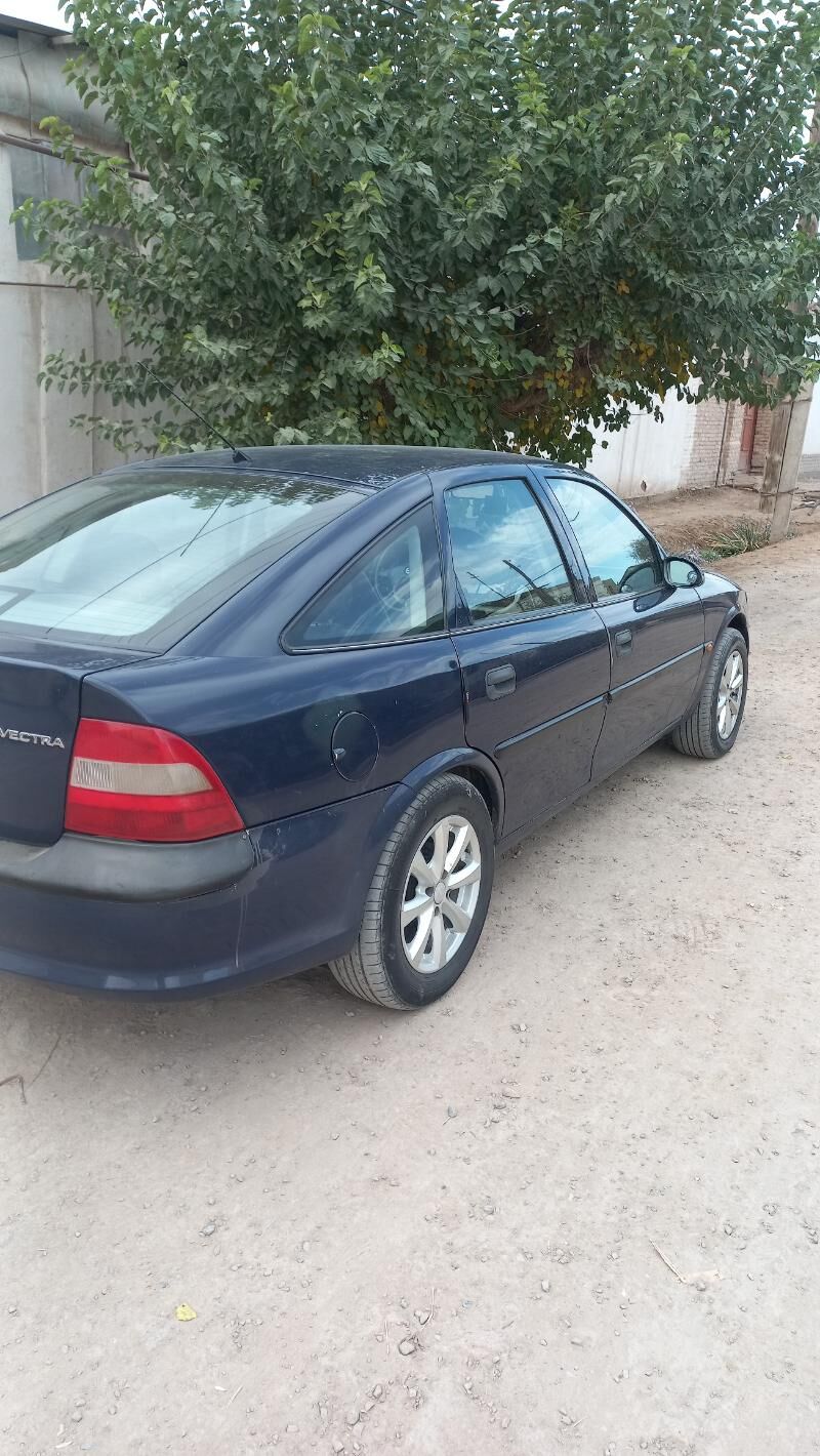 Opel Vectra 1998 - 50 000 TMT - Daşoguz - img 1