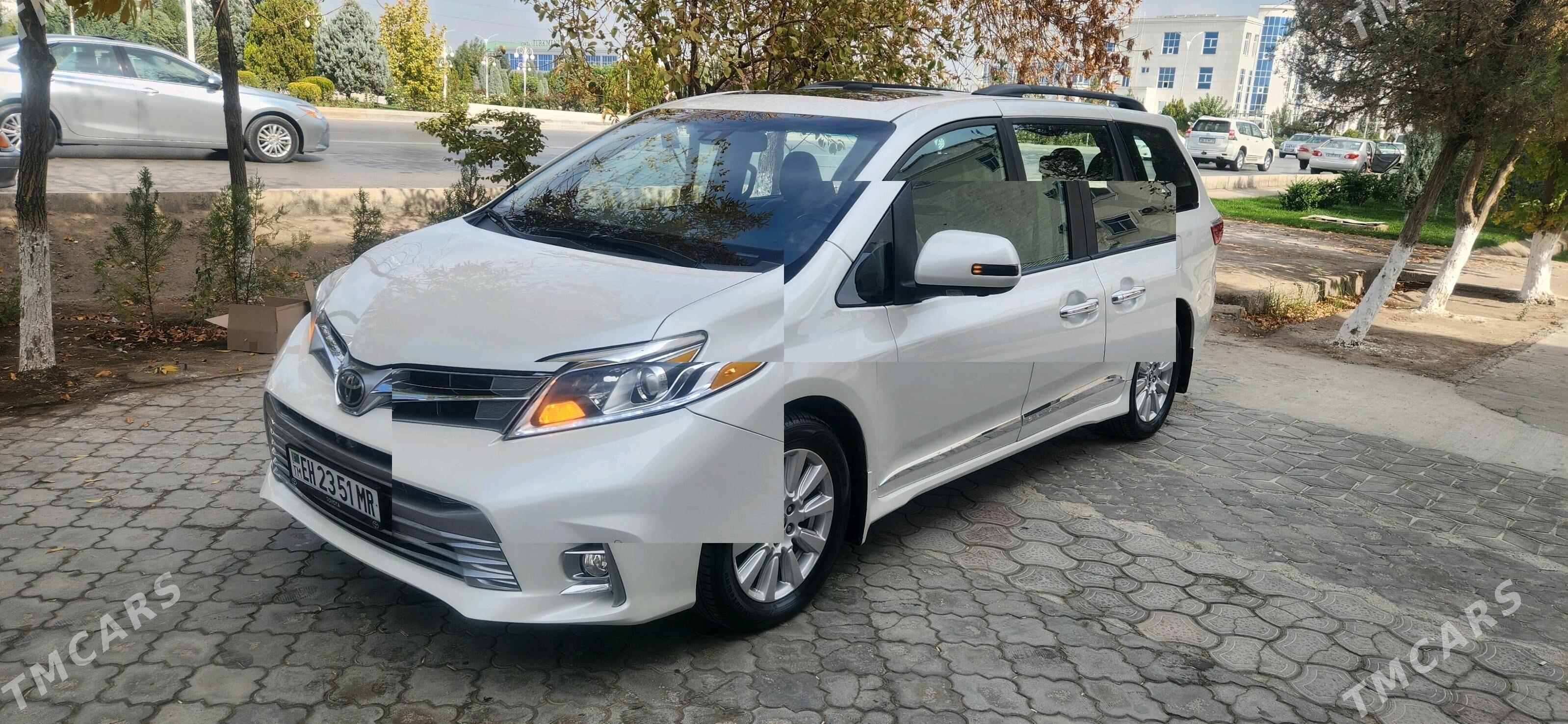 Toyota Sienna 2019 - 480 000 TMT - Türkmenabat - img 1