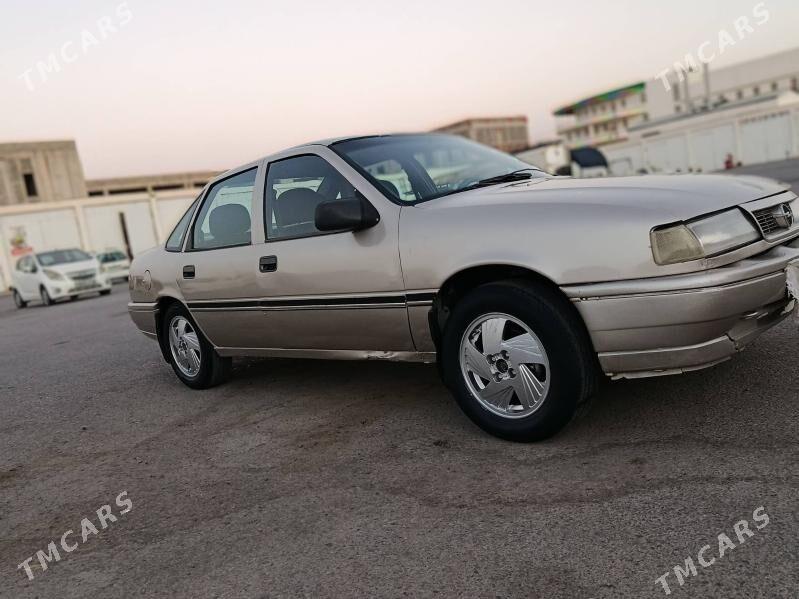 Opel Vectra 1990 - 28 000 TMT - Векильбазар - img 2