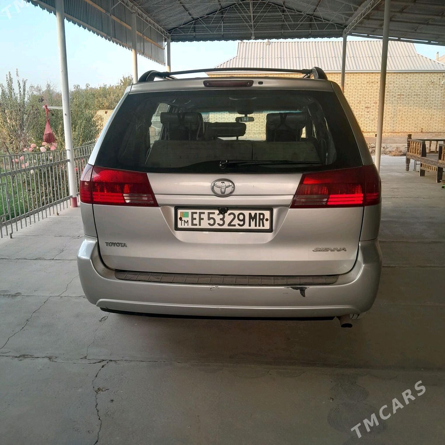 Toyota Sienna 2005 - 225 000 TMT - Байрамали - img 2