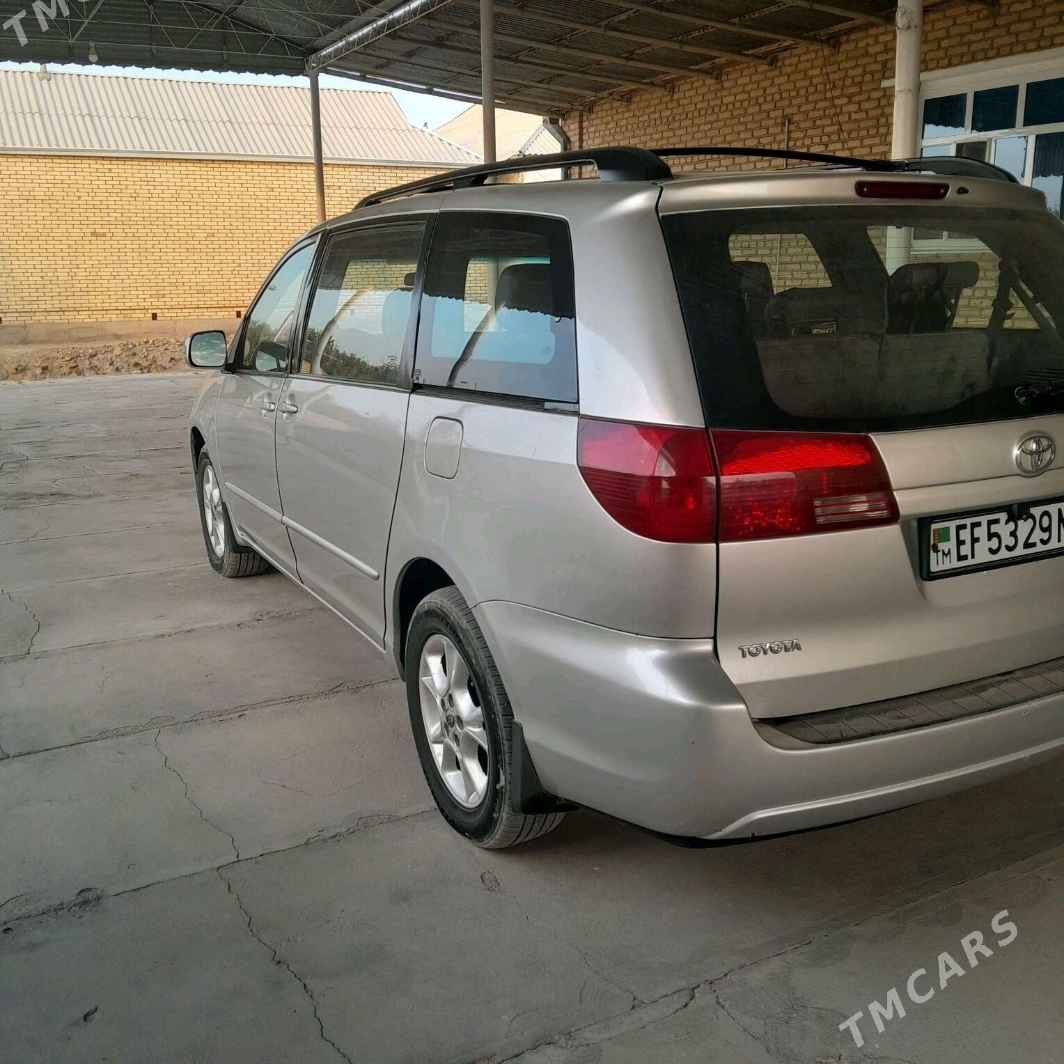 Toyota Sienna 2005 - 225 000 TMT - Байрамали - img 4
