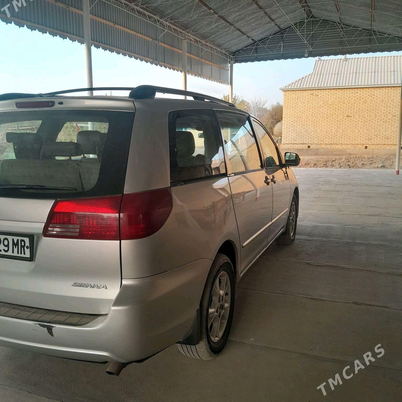 Toyota Sienna 2005 - 225 000 TMT - Байрамали - img 3