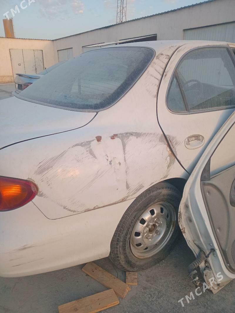 Hyundai Elantra 2000 - 10 000 TMT - Бузмеин - img 6