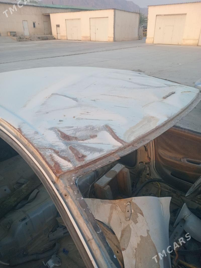 Hyundai Elantra 2000 - 10 000 TMT - Бузмеин - img 2