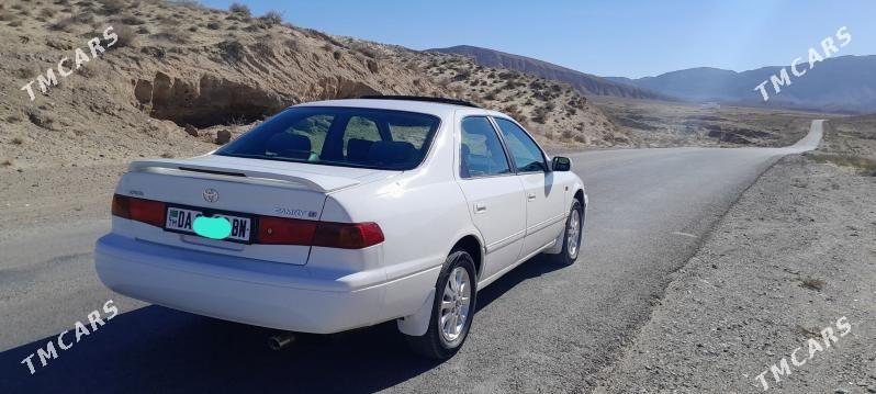 Toyota Camry 2001 - 140 000 TMT - Гызыларбат - img 6