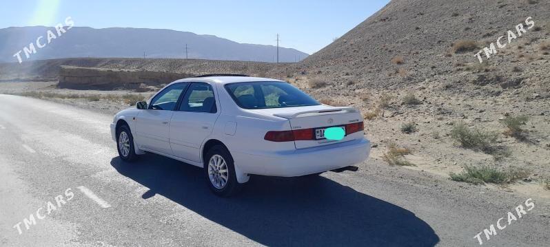 Toyota Camry 2001 - 140 000 TMT - Гызыларбат - img 4
