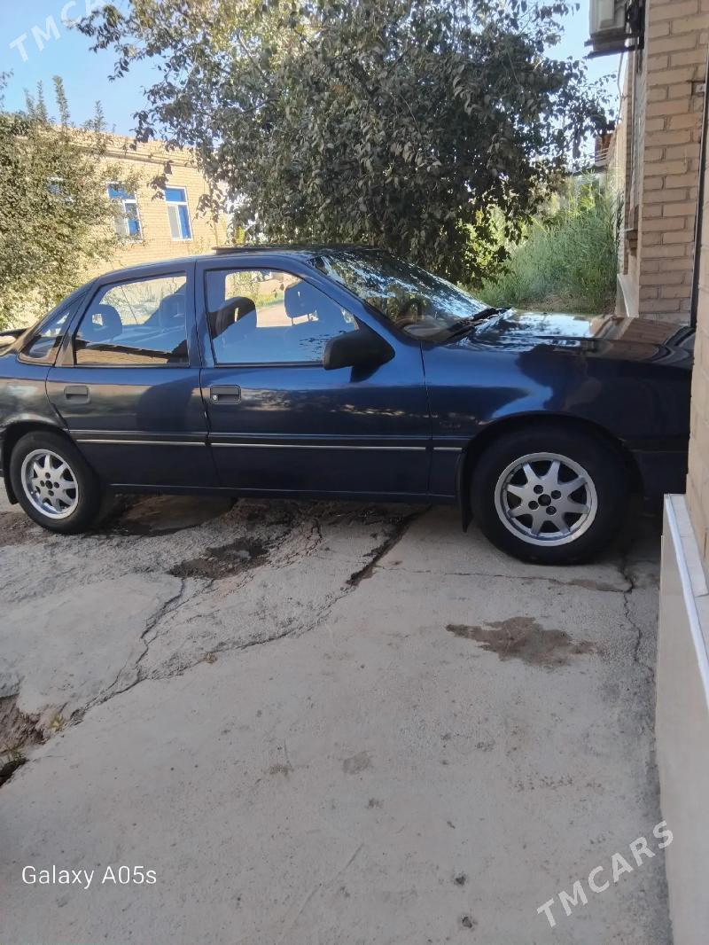 Opel Vectra 1991 - 45 000 TMT - Çärjew - img 5