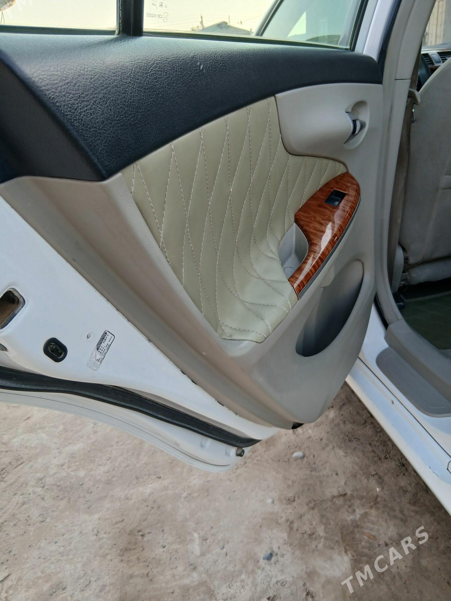 Toyota Corolla 2011 - 172 000 TMT - Gökdepe - img 3